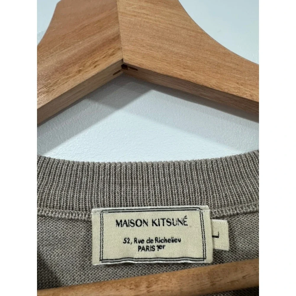 Maison Kitsune Fox Head Patch Wool Crewneck Sweater Taupe Beige Mens L